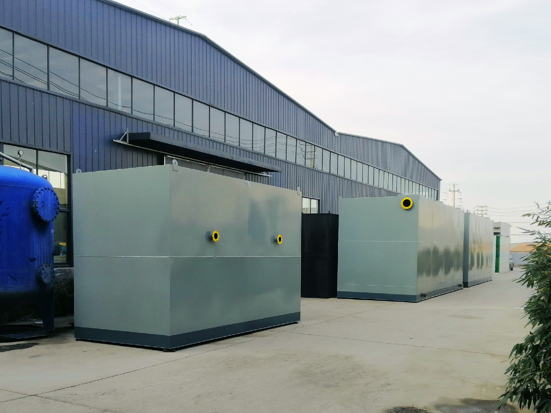 一體化污水處理設(shè)備_污水處理設(shè)備廠家_MBR一體化污水處理設(shè)備_,酒店賓館污水處理設(shè)備,旅游景區(qū)污水處理設(shè)備