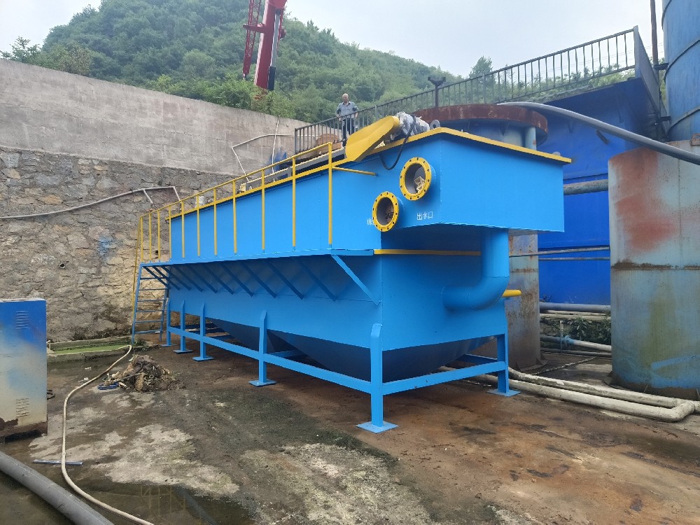 2024年4月17日山西呂梁養(yǎng)殖場氣浮機安裝案例