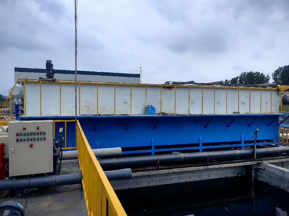 2024年8月27日河南周口粉碎污水處理氣浮機設(shè)備案例